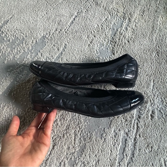 Stuart Weitzman Cap Toe black Ballet Flats leather Quilted Stretch 9.5 - Picture 6 of 14